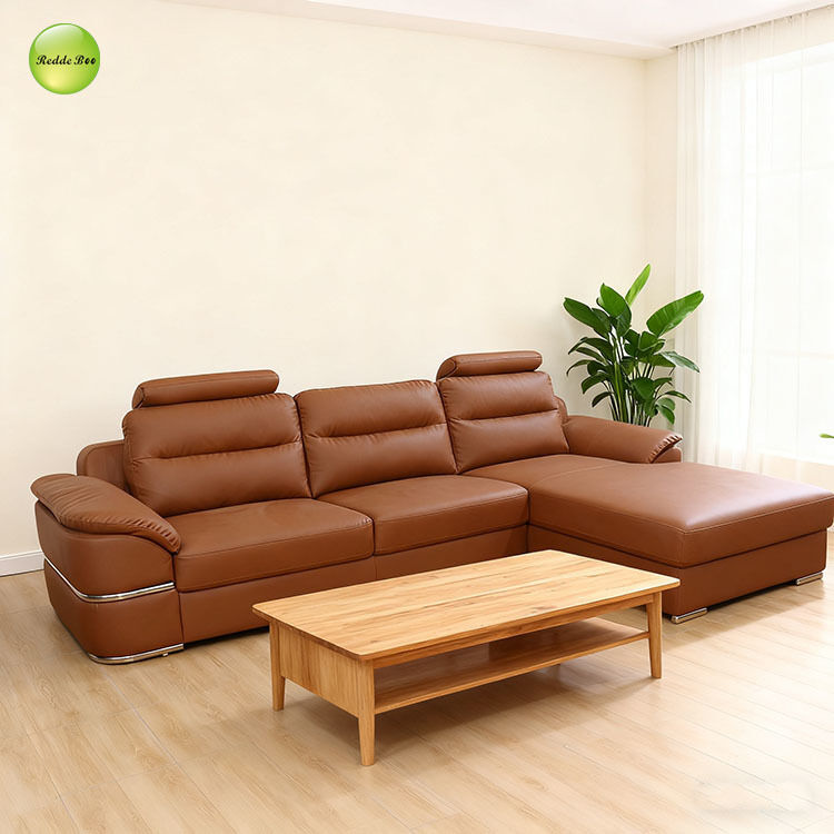 Modern Leather Lounge: Sleek Silhouette, Metal Detailing – Perfect for Bright, Airy Living Spaces