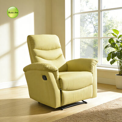 Vibrant Green Lounge Chair: Breathable Fabric, Ergonomic Design – Perfect for Cozy, Sunlit Reading Nooks